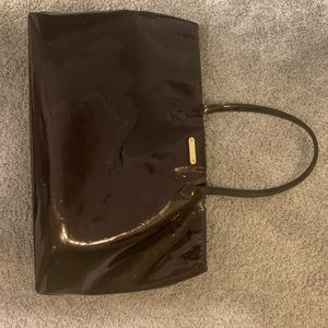 Louis Vuitton GM Vernis Wilshire Lacquer